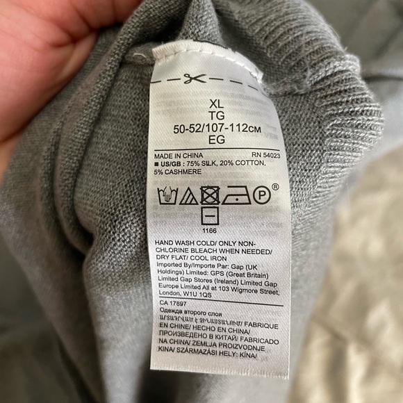 Men’s Banana Republic Bundle - Picture 5 of 7